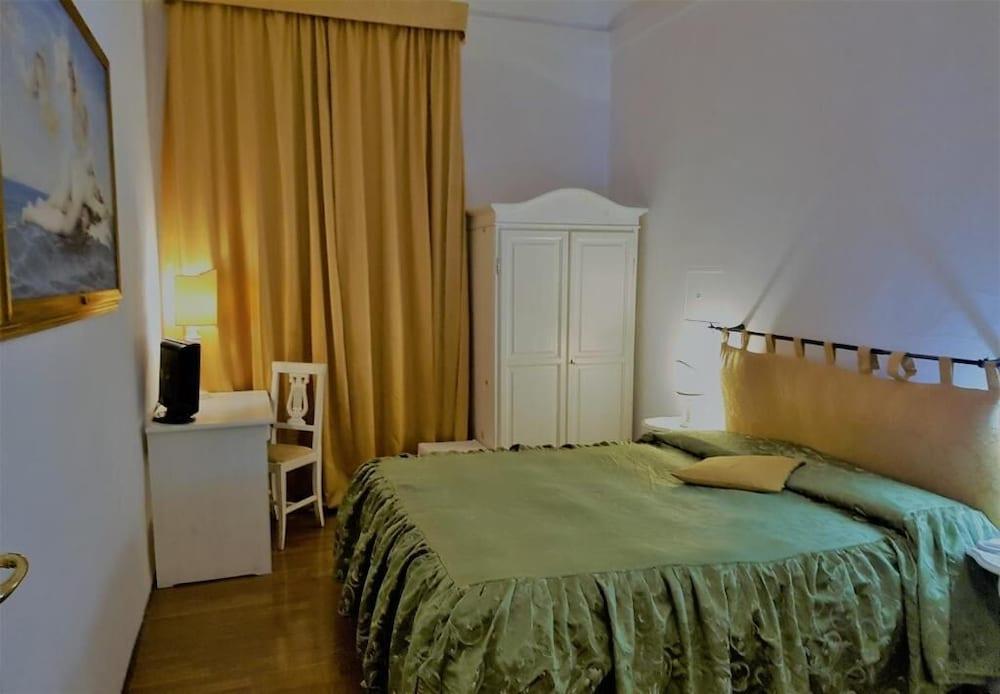 Residenza D Epoca Il Casato Siena