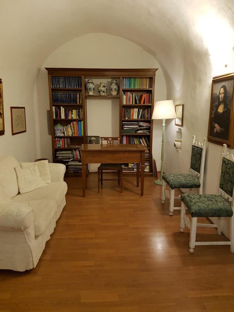 Residenza D Epoca Il Casato Bed & Breakfast 3*