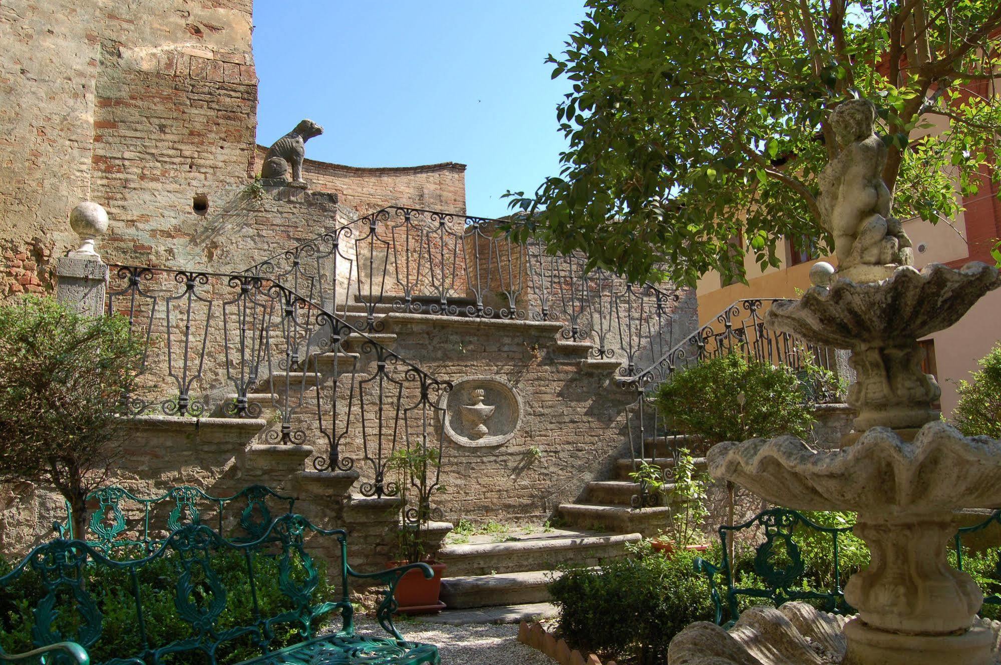 Residenza D Epoca Il Casato Bed & Breakfast Siena
